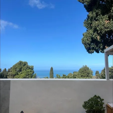 Lägenhet Dreams On The Blue House 1 *